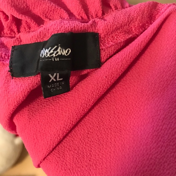 Worn once Mossimo pink one shoulder ruffle top XL - Picture 3 of 3